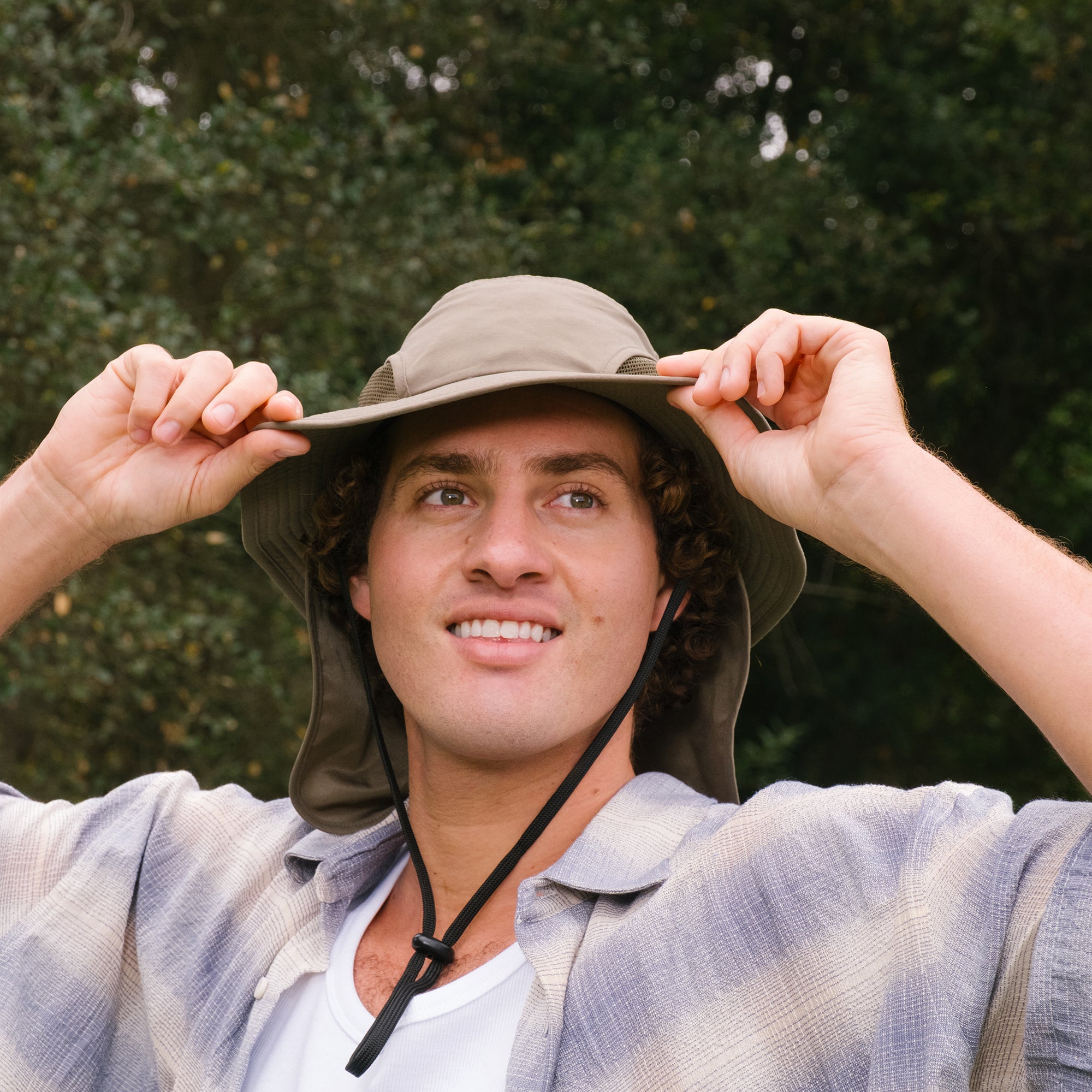 A44083 Sun Hat with Flap with Sun Protection